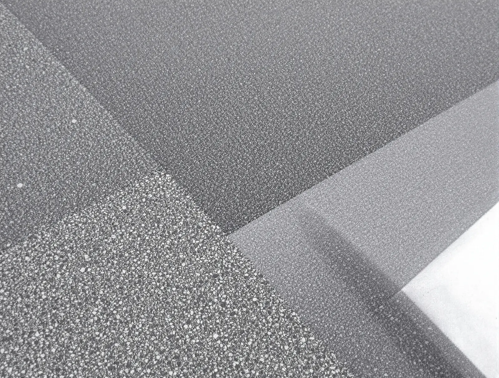 Modified bitumen roofing membrane with granulated surface